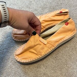 Havianas slip on